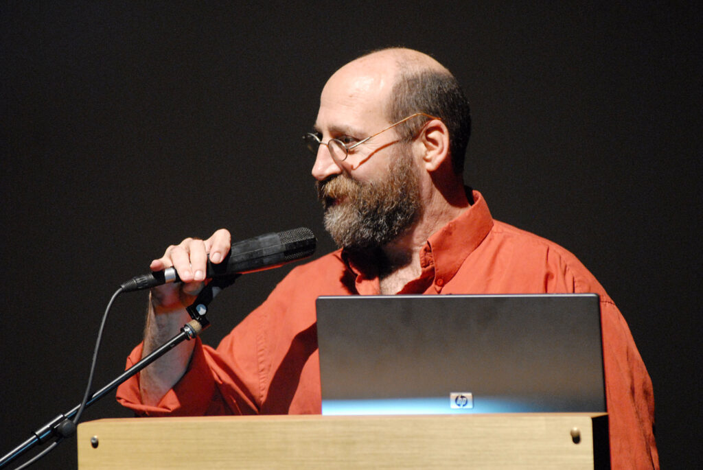 ד"ר יזהר הרדן